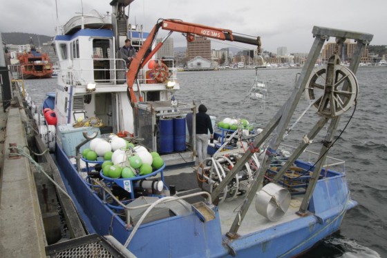A ship of tools for marine monitoring